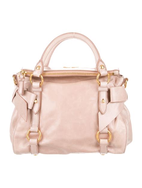 miu miu bow bag dimensions|real real miu bow bag.